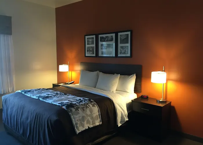 Hotel Sleep & At Powell Page