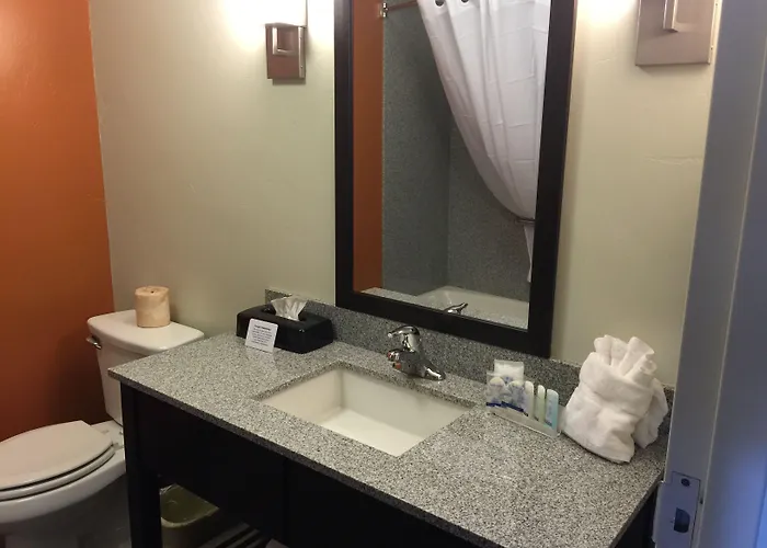 Sleep & At Powell Hotel 4*