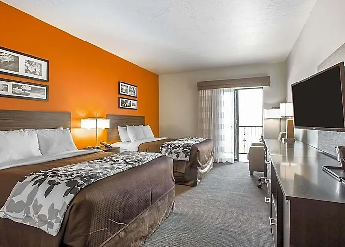 Hotel Sleep & At Powell Page